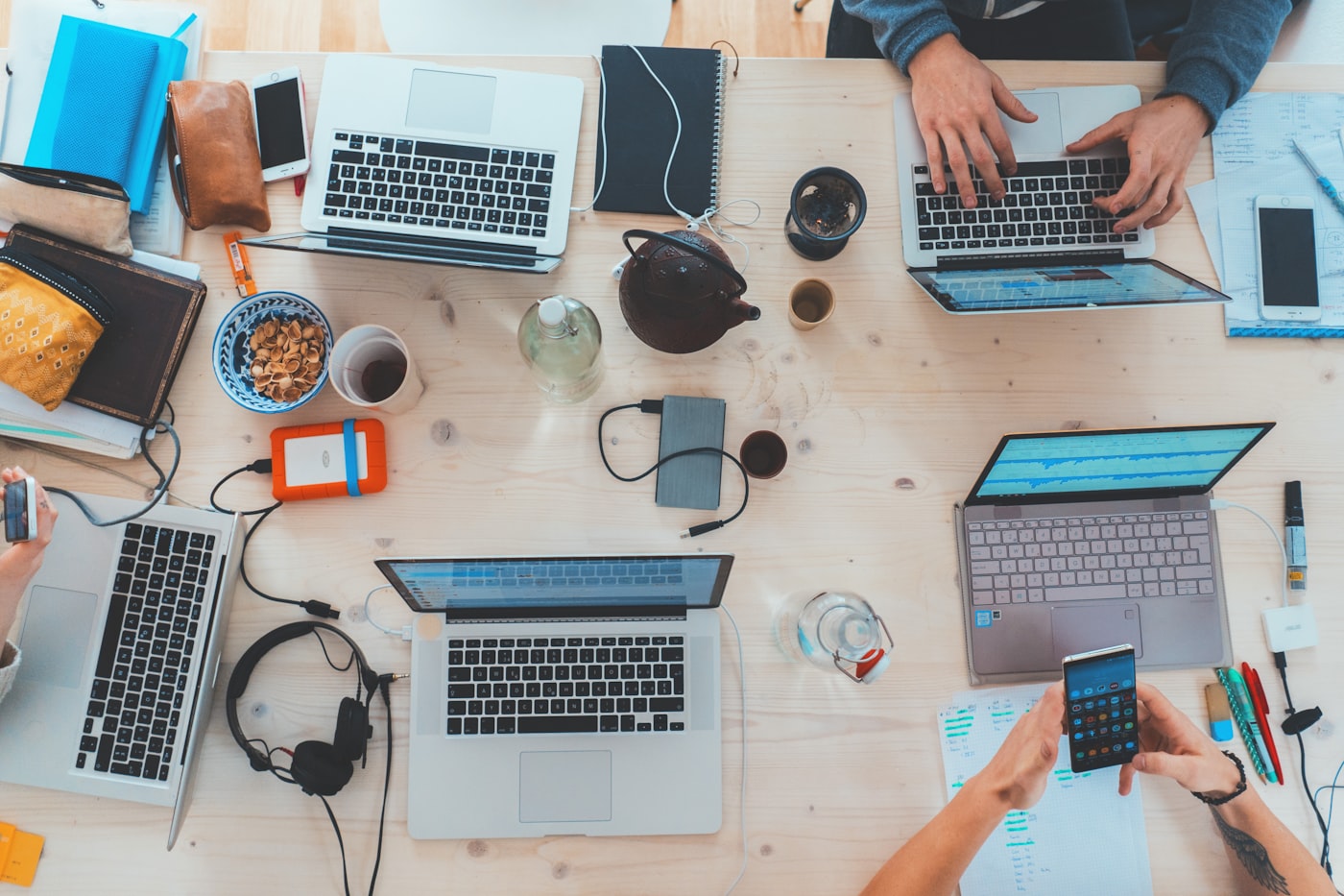 Tech industry team building software